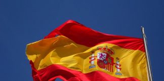 İspanya Aşı Olan Turistlere Sınırlarını Açtı